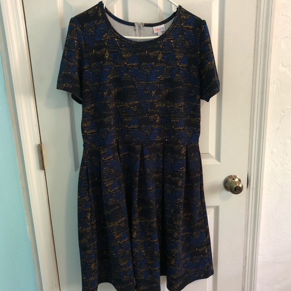 Patterned 2XL Amelia Dress from LuLaRoe